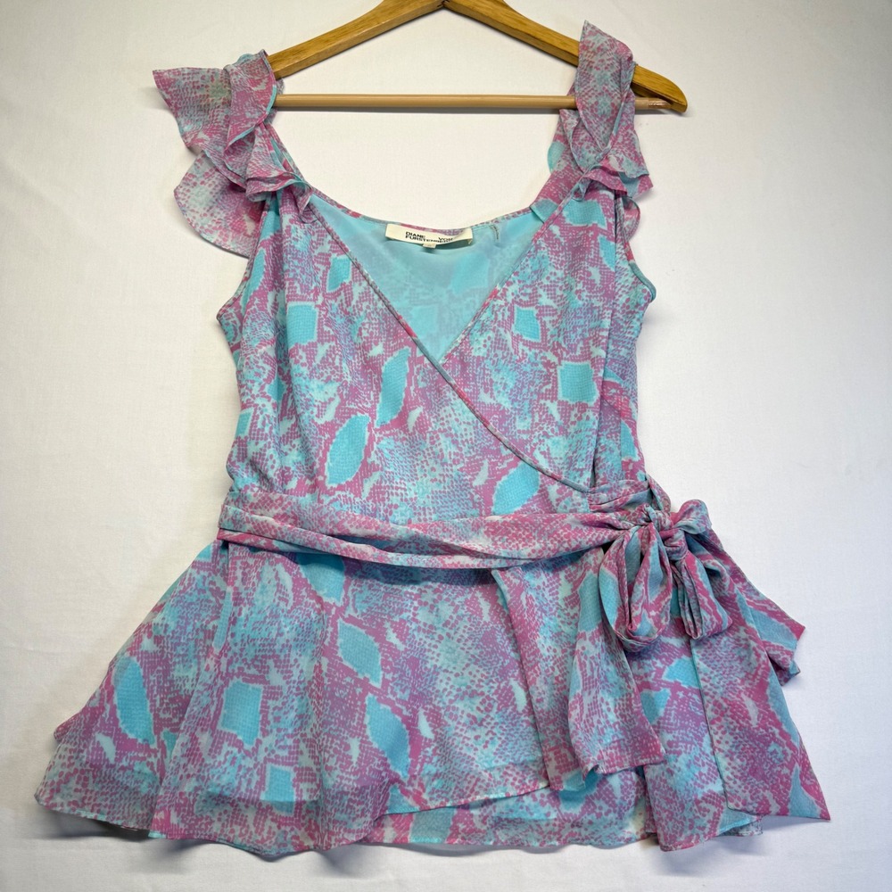 DVF Diane Von Furstenberg Ruffle Wrap Top Pink Blue Snake Print Peplum M